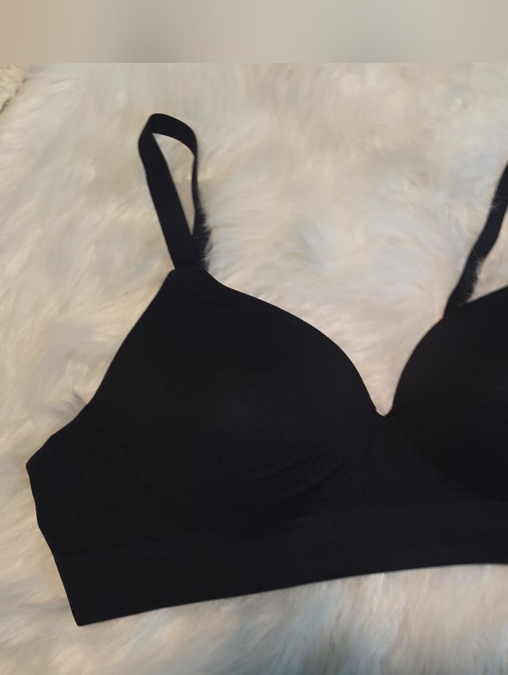 Feeling Girl Padded Everyday Smooth Black Wireless Bra L